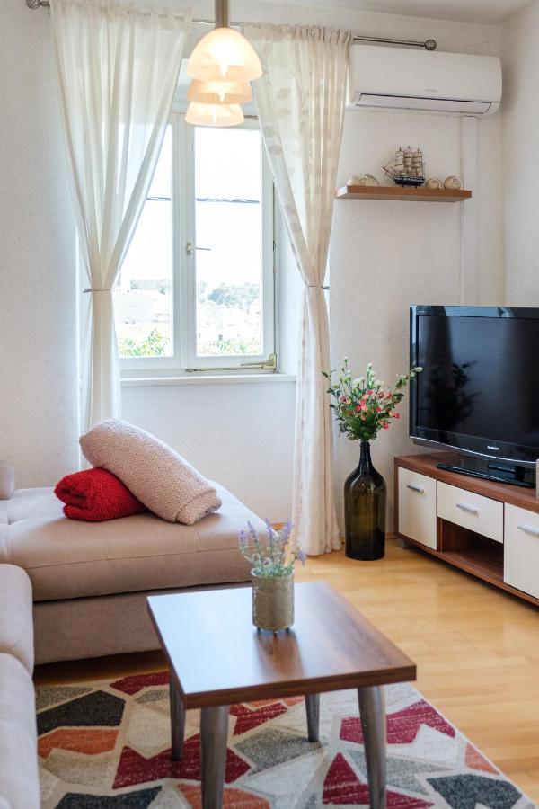 Apartman Mare Milna  Exterior foto